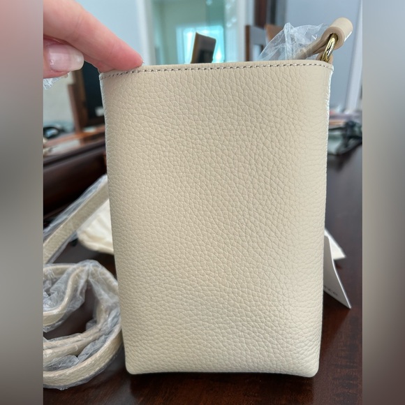 NWT Quince Ivory Pebbled Leather Crossbody Bag - Picture 4 of 12